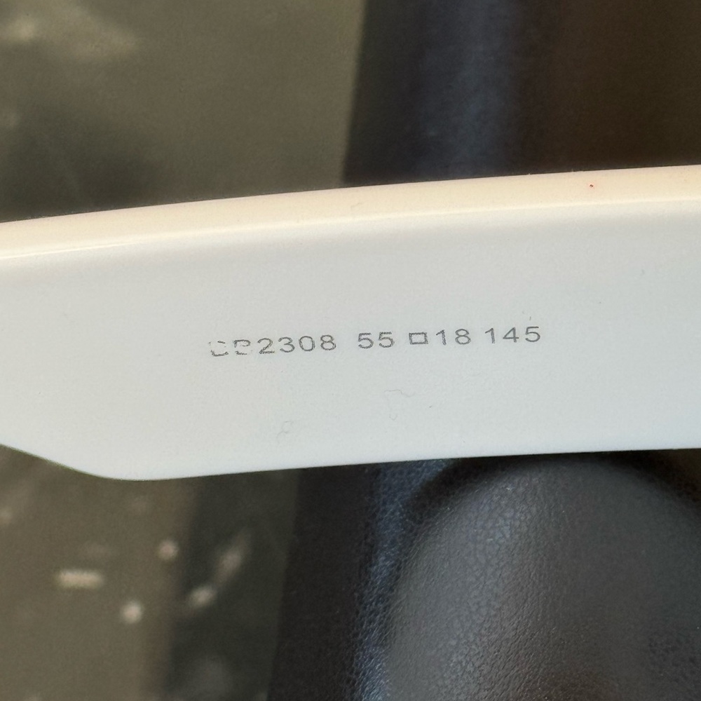 Balenciaga White Rectangular Sunglasses with Blac… - image 10